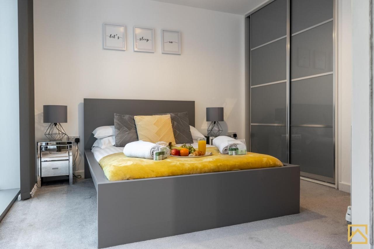 Modern 1 Bed In Central Mk, Free Parking, Smart Tv, Manhattan House By Valore Property Services Milton Keynes Exterior foto