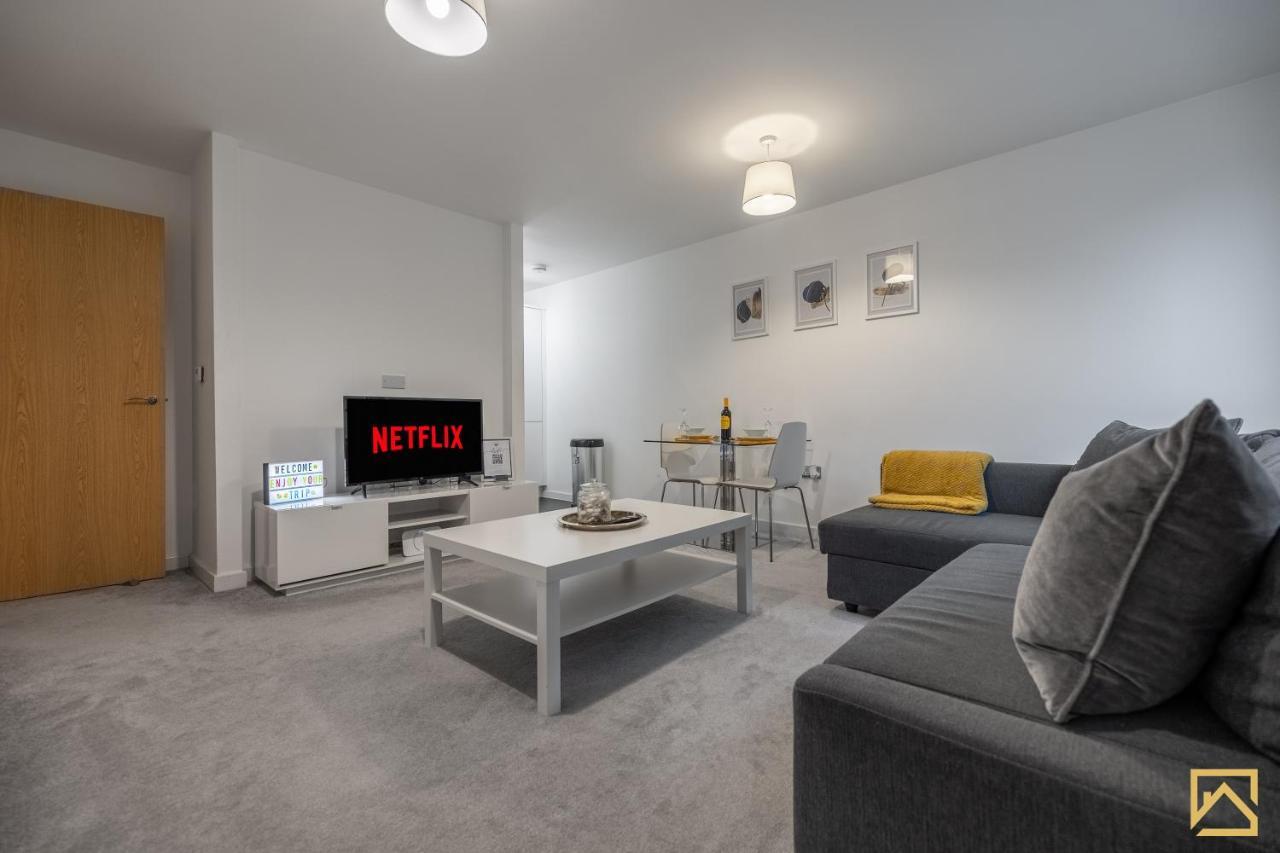 Modern 1 Bed In Central Mk, Free Parking, Smart Tv, Manhattan House By Valore Property Services Milton Keynes Exterior foto
