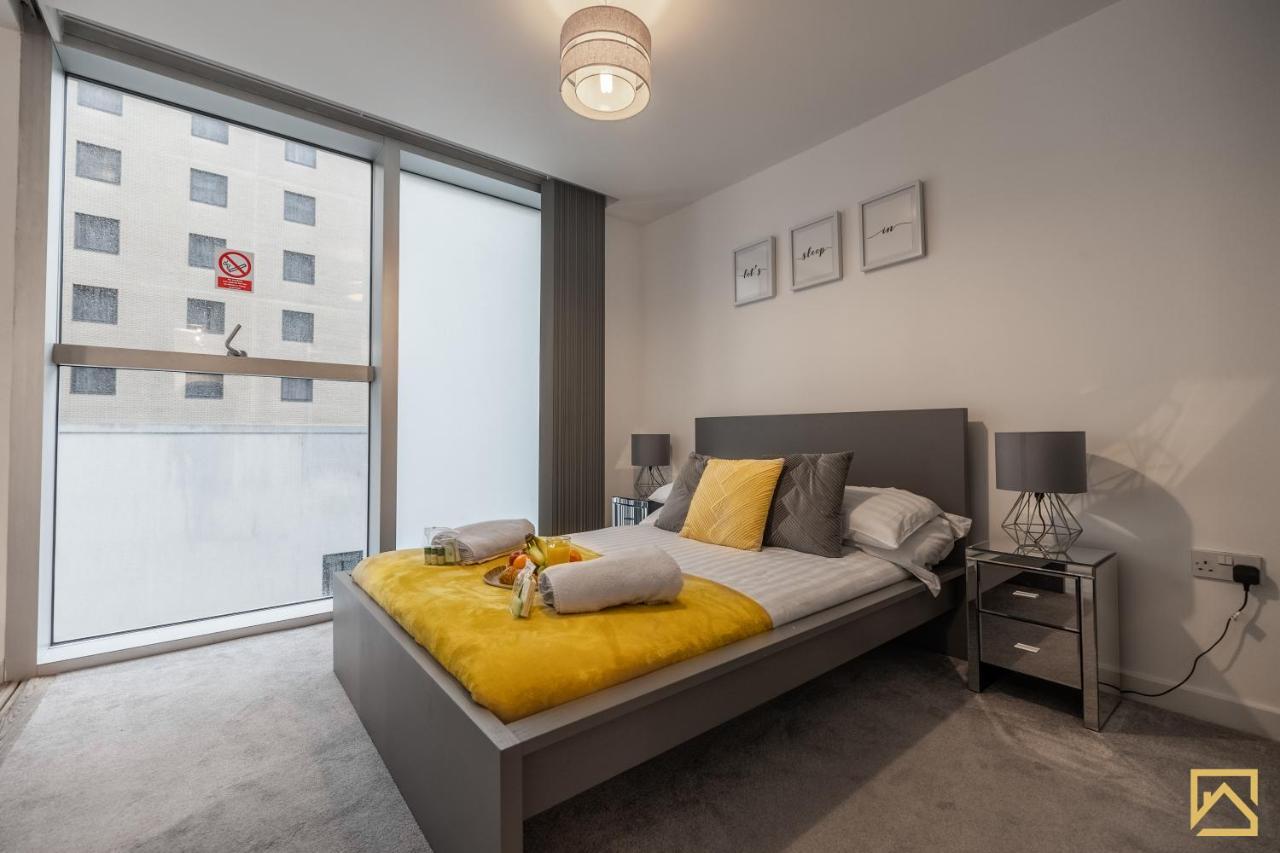 Modern 1 Bed In Central Mk, Free Parking, Smart Tv, Manhattan House By Valore Property Services Milton Keynes Exterior foto